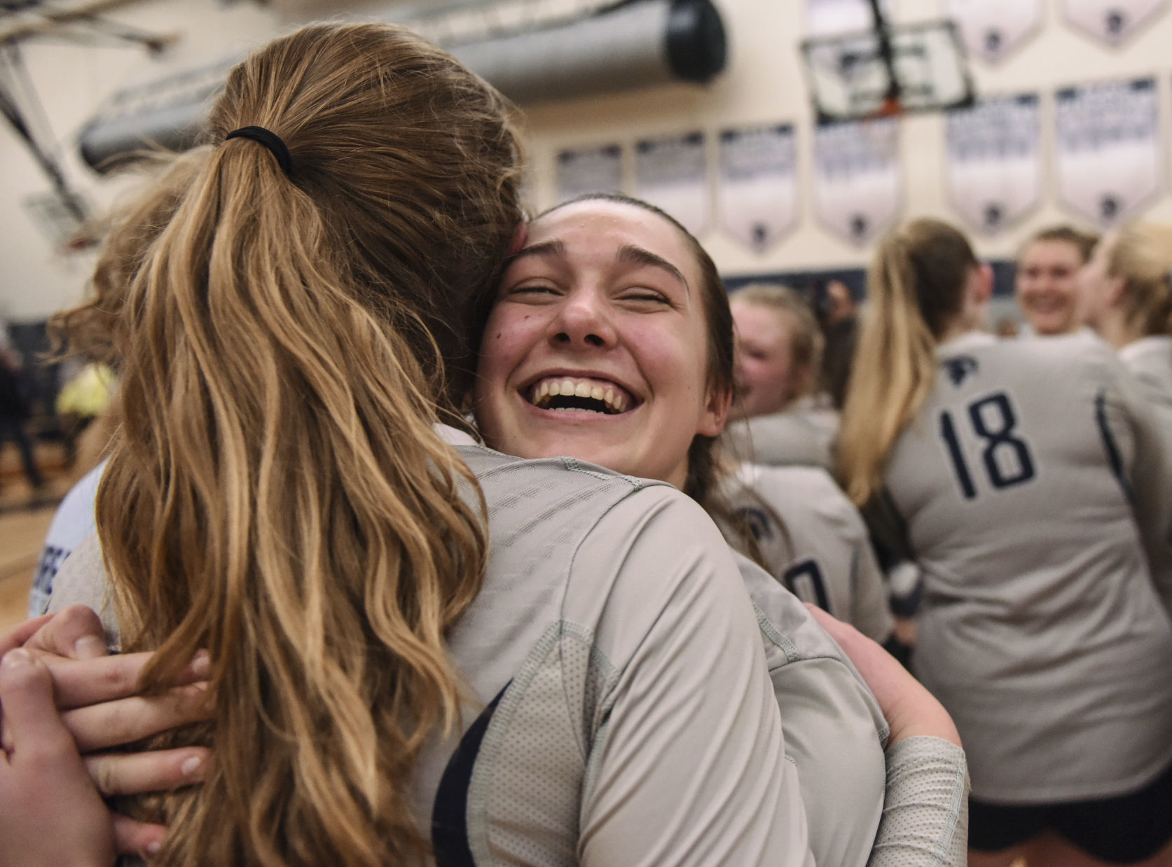 110419-qct-spt-bett-pv-vball-20.jpg